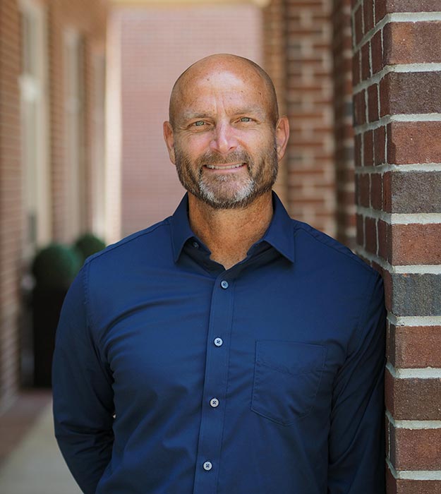 Mike Weeks headshot